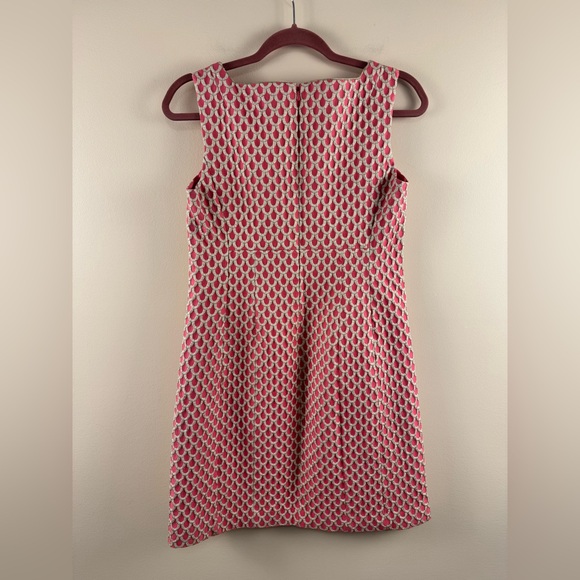 Lilly Pulitzer Adriana Dress in Island Coral
Scallop Jacquard - Picture 7 of 7